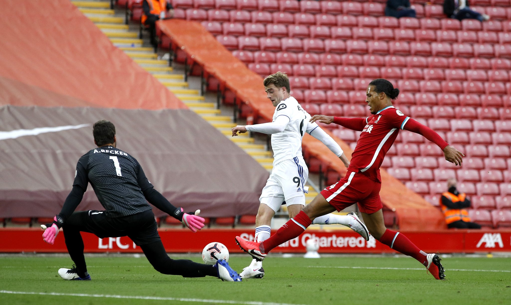 其个人行为 其个人行为